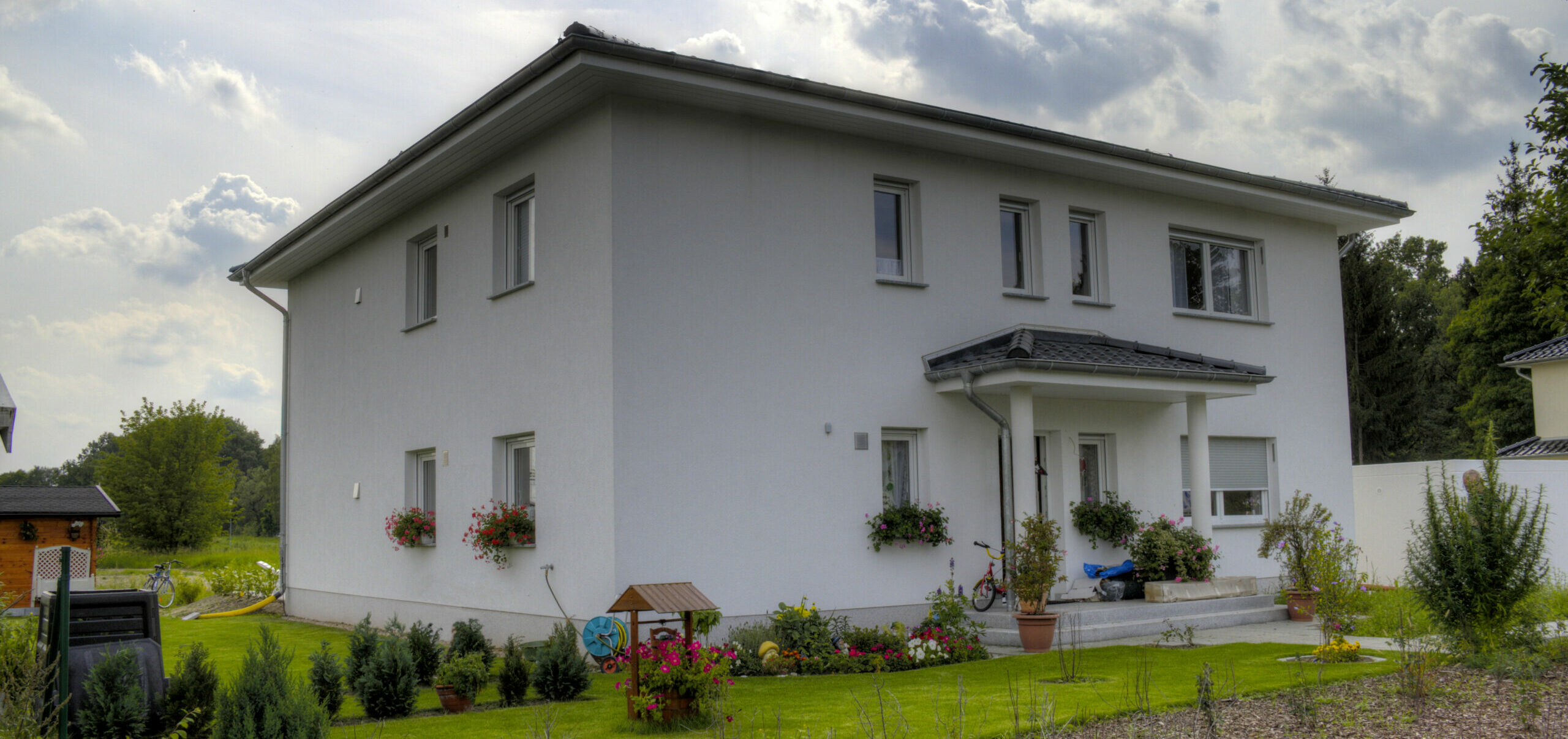 Mehrfamilienhaus-Kopfgrafik MFH